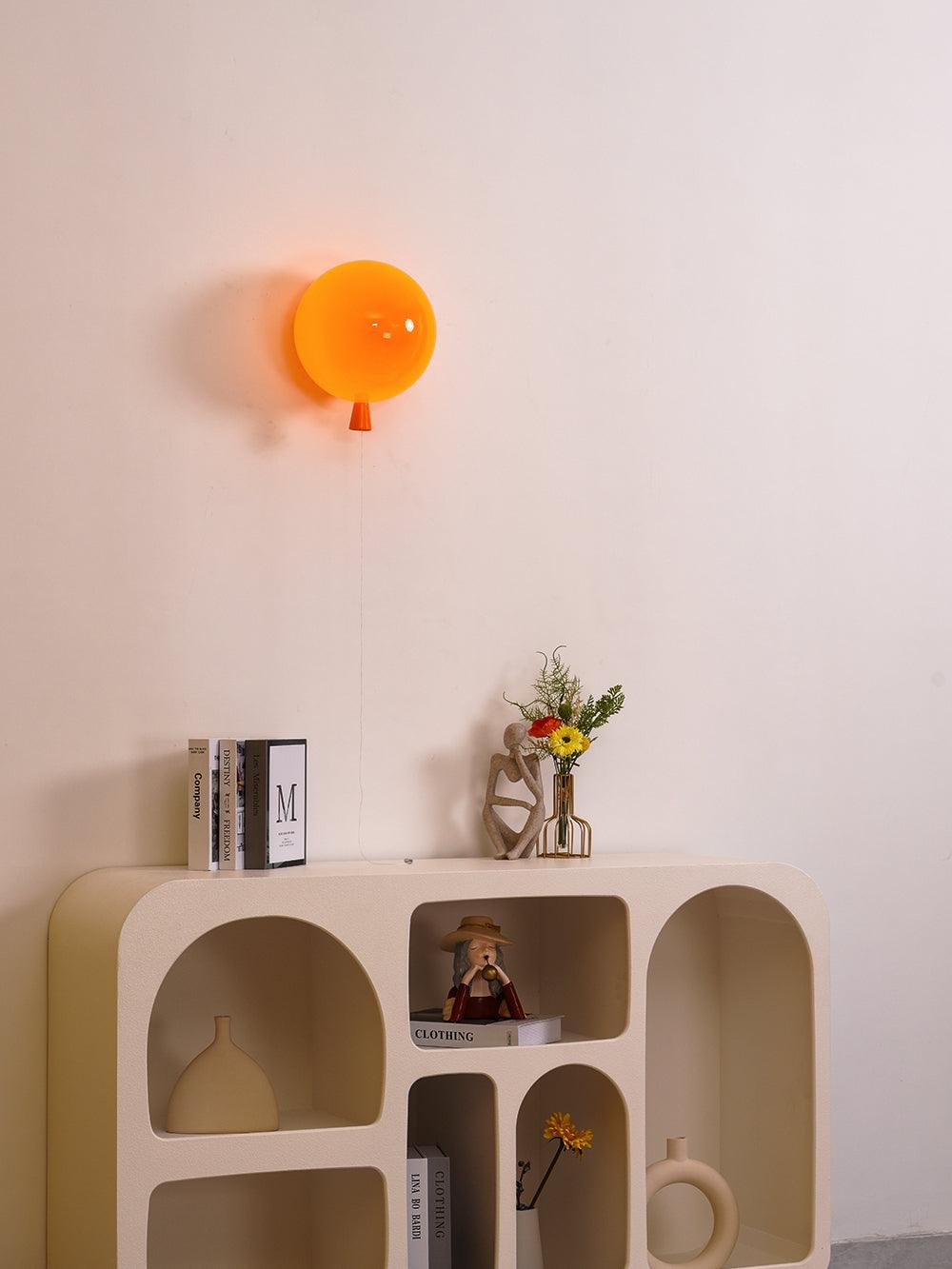 Kiri Vrolijk Dromerige ballonnen Kunststof Wandlamp
