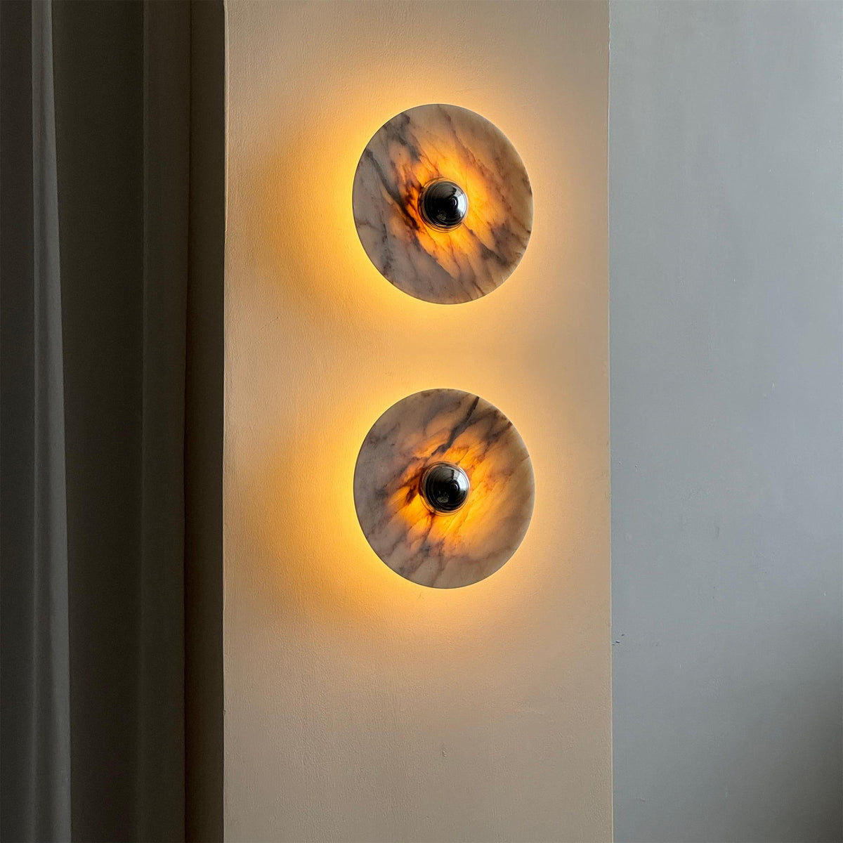 Liorenielle wandlamp