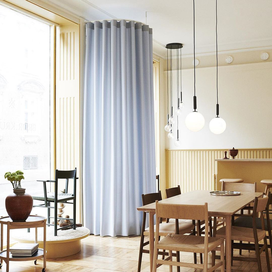 Lioraraya hanglamp met klassieke industriële stijl in glas