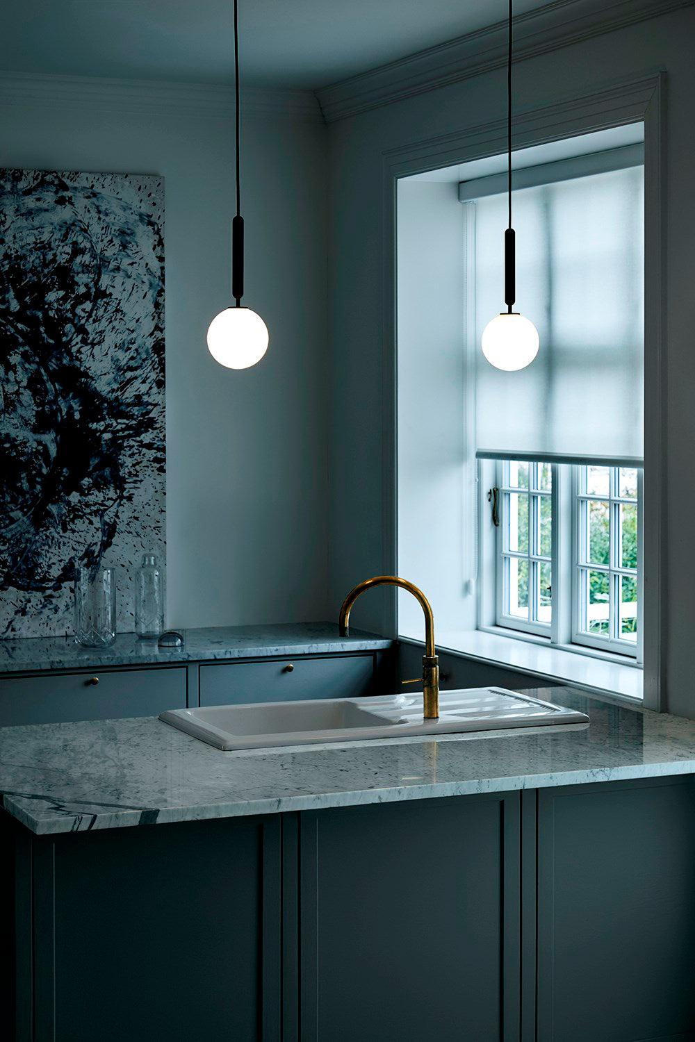 Lioraraya hanglamp met klassieke industriële stijl in glas