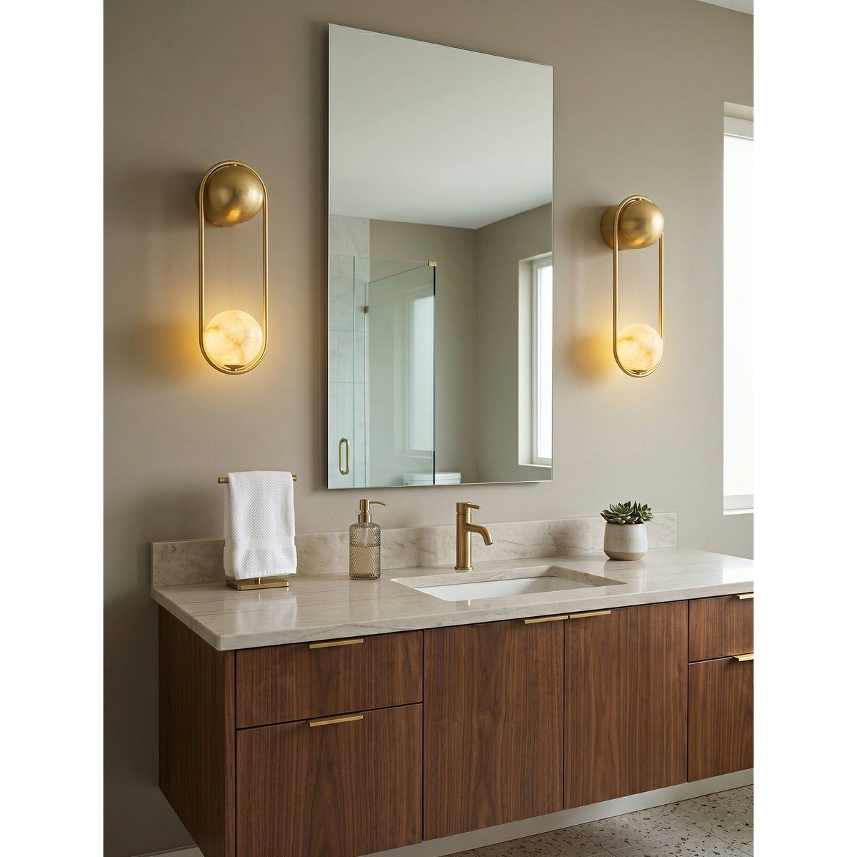 Arvior albasten wandlamp