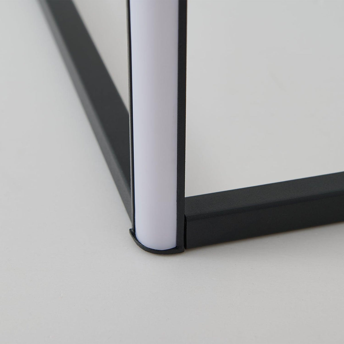 Seleina minimalistisch vloerlamp