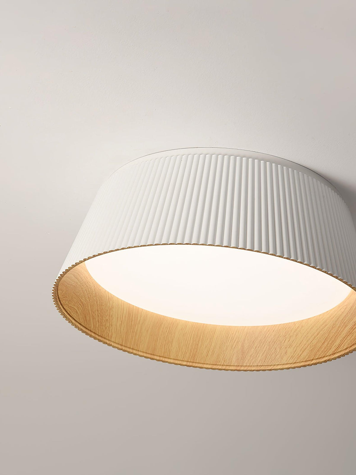 Rineia plafondlamp geribbelde trommelvorm hout elegant hedendaags