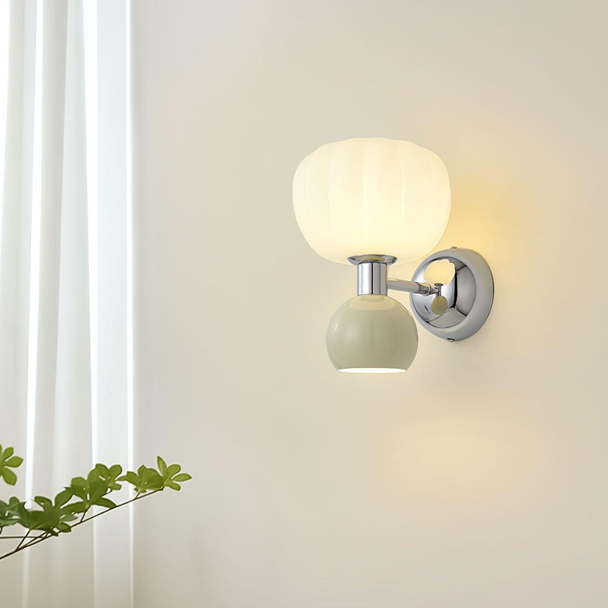Jorvin Noordse kunstzinnige wandlamp van crèmekleurige kunststof