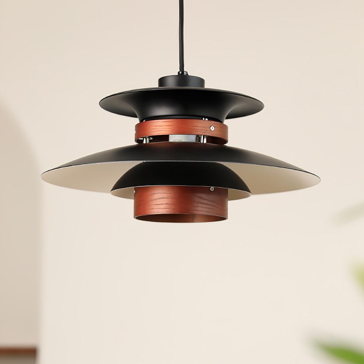 Sylelenne hanglamp van hout en staal