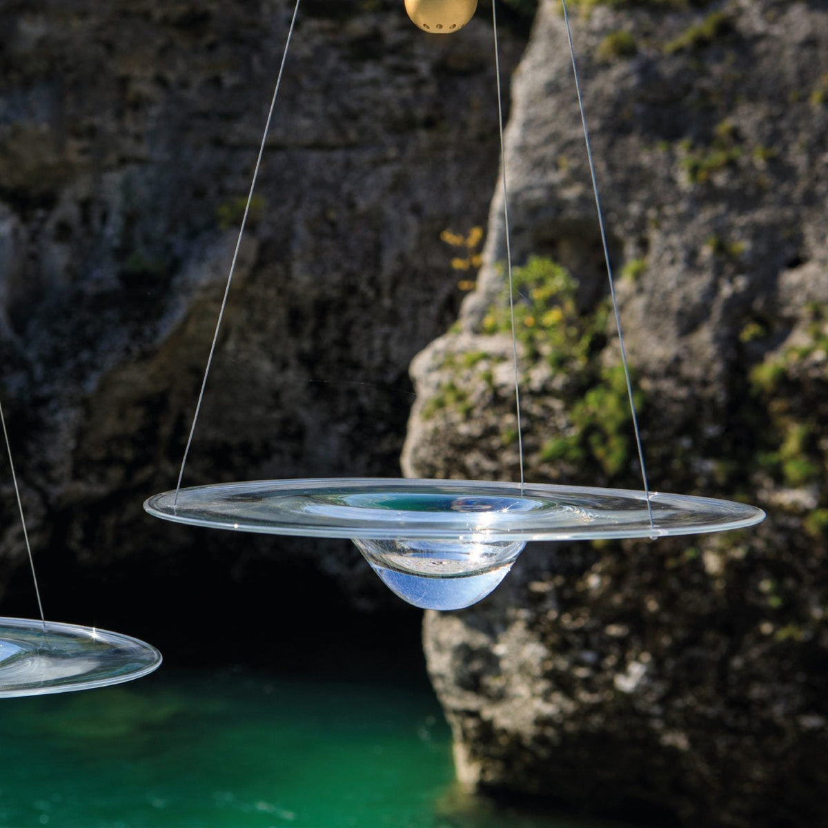 Aurivine hanglamp van messing met minimalistisch ontwerp