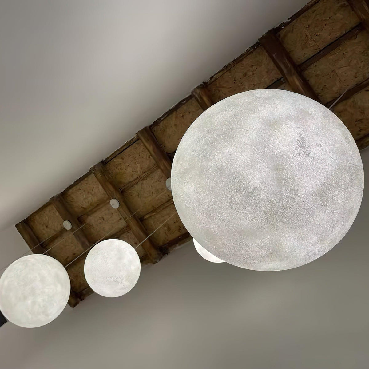Miralaine hanglamp maansvormig voor woonkamer
