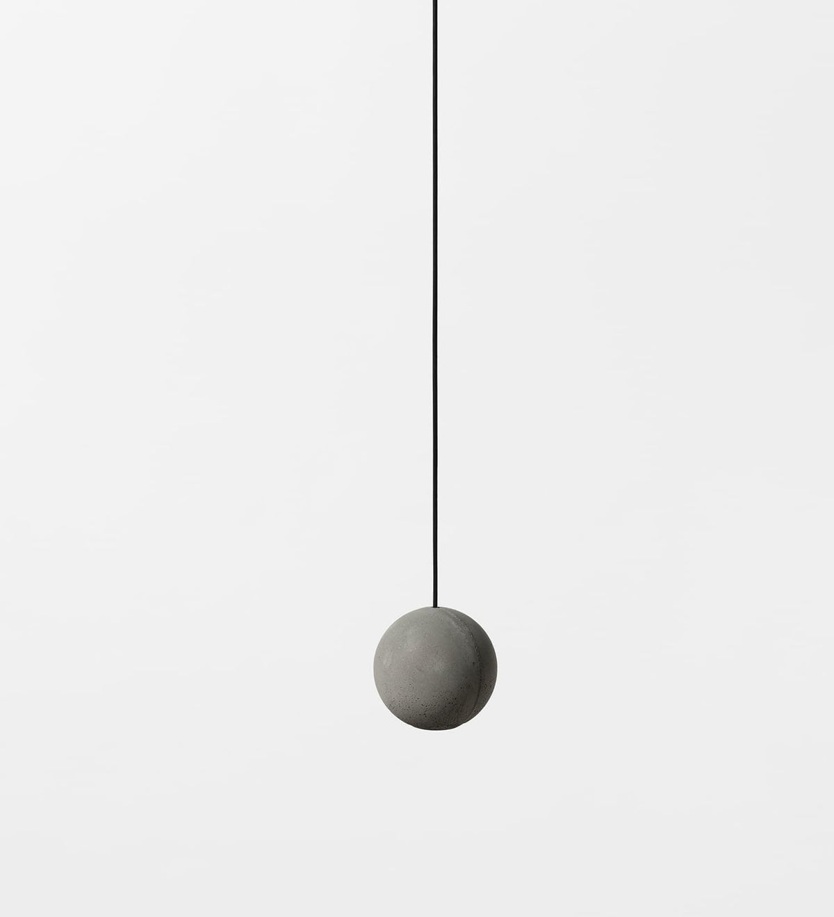 Umi hanglamp van beton met bolvormige maan Minimalistisch