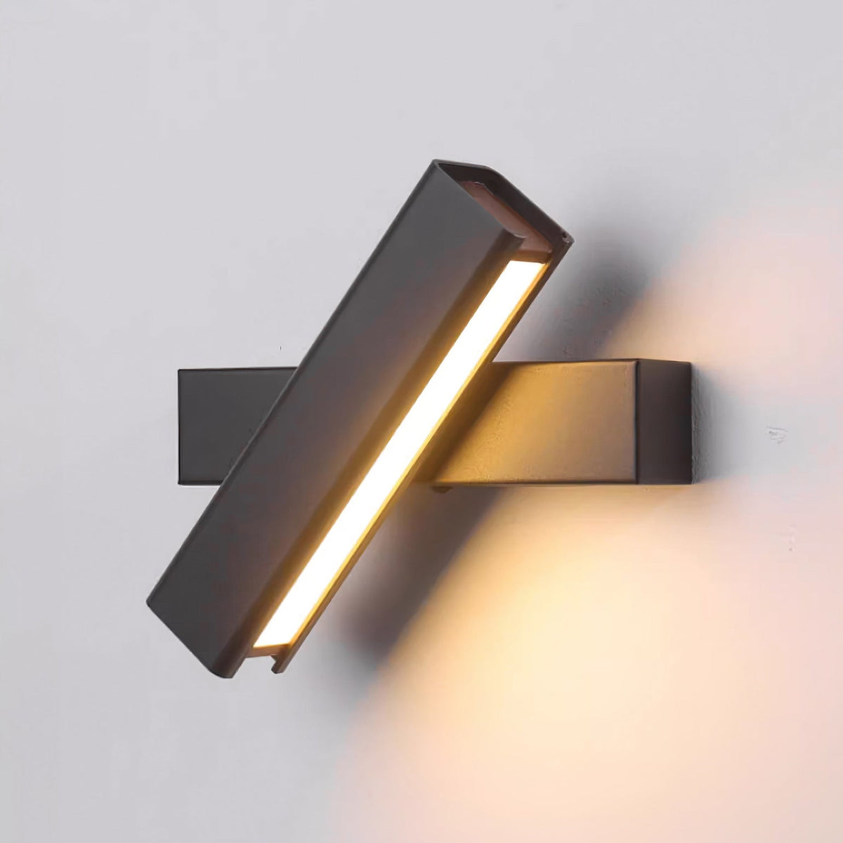 Olvynora wandlamp