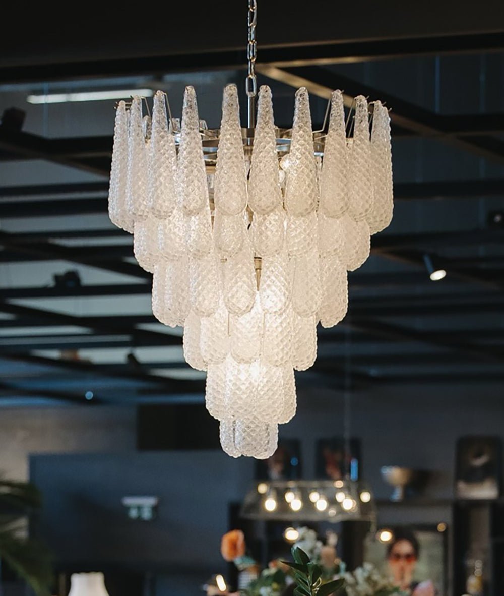 Velerian kroonluchter met textuur in Murano-glas