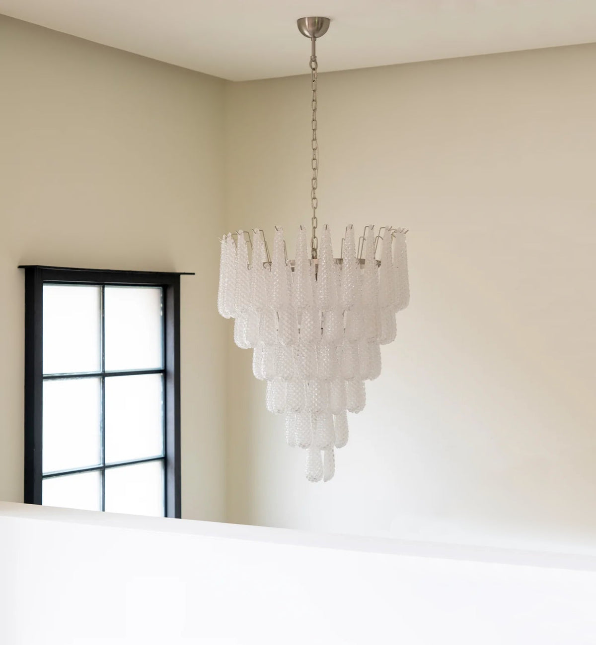 Velerian kroonluchter met textuur in Murano-glas