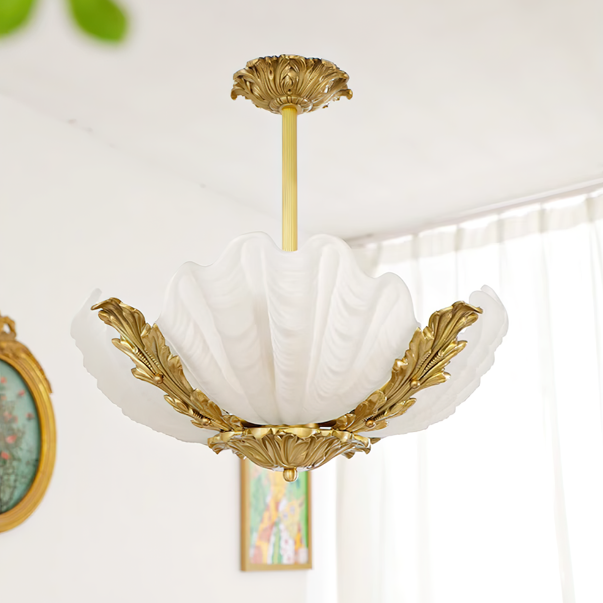 Murano hanglamp roze Murano shell met messing barokke keuken