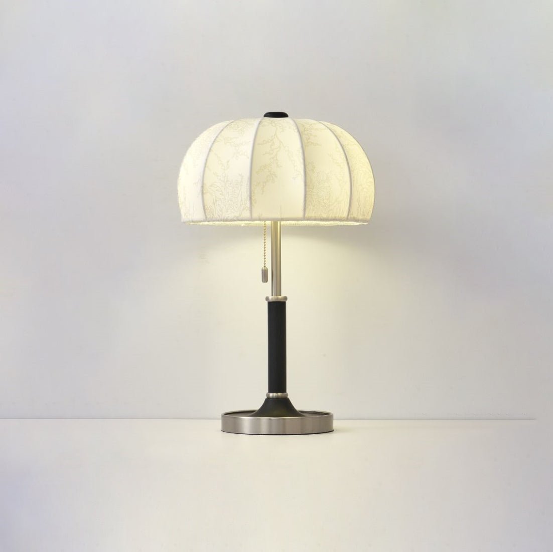 Nalemu Houten Stoffen Retro tafellamp