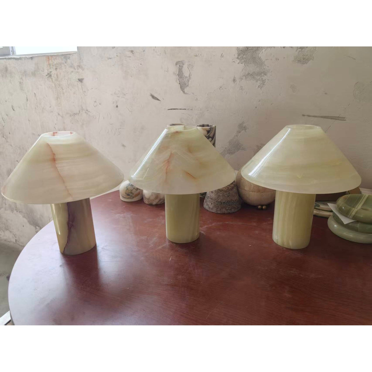 Pillar Stone tafellamp