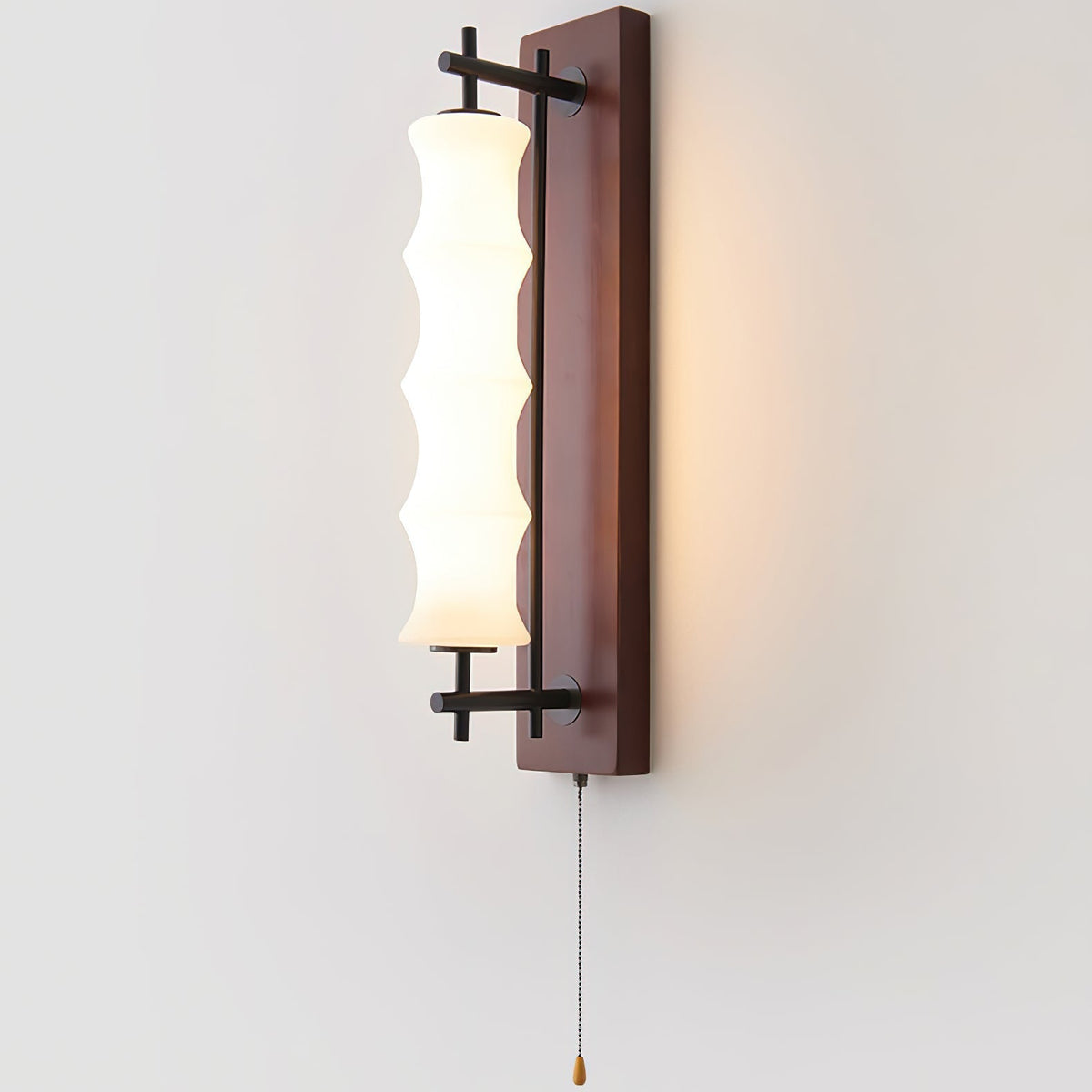 Eireelia wandlamp met golfpatroon in glas