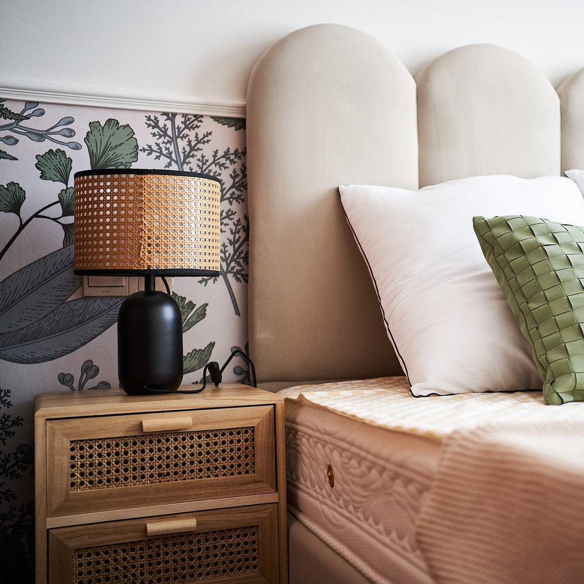 Ravarielle moderne tafellamp van bamboe