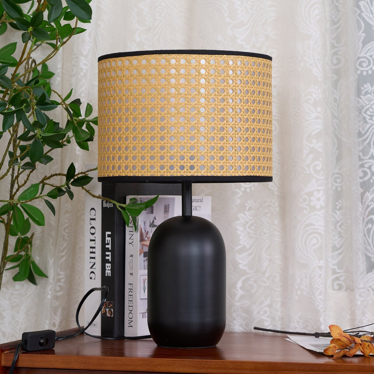 Ravarielle moderne tafellamp van bamboe