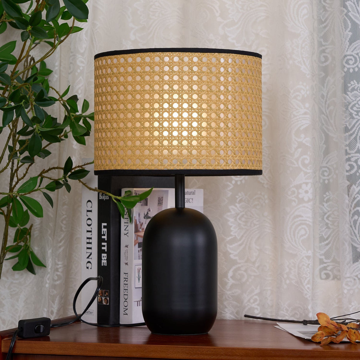 Ravarielle moderne tafellamp van bamboe
