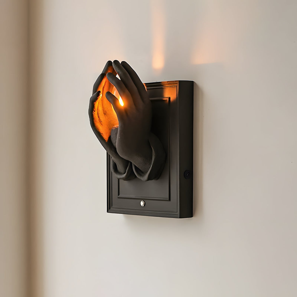 Lioriviella wandlamp