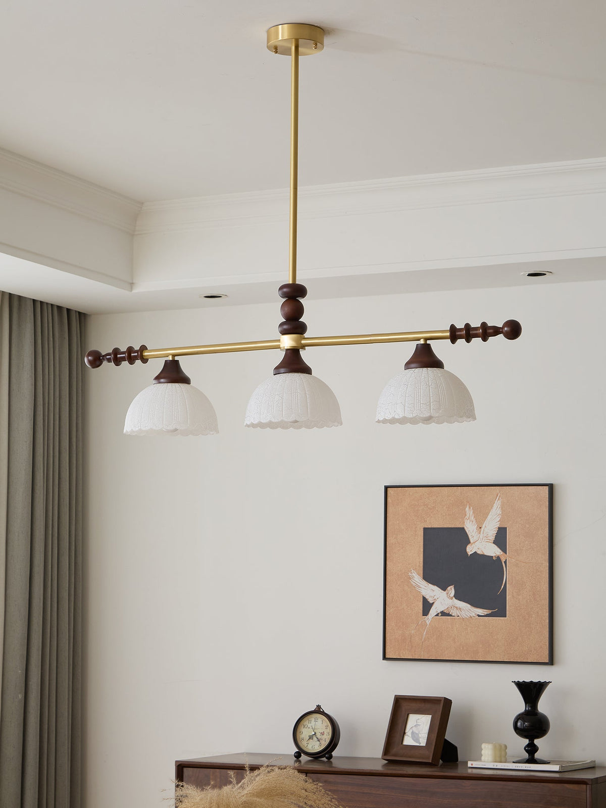 Codoriel Traditionele hanglamp van hout en glas voor eiland