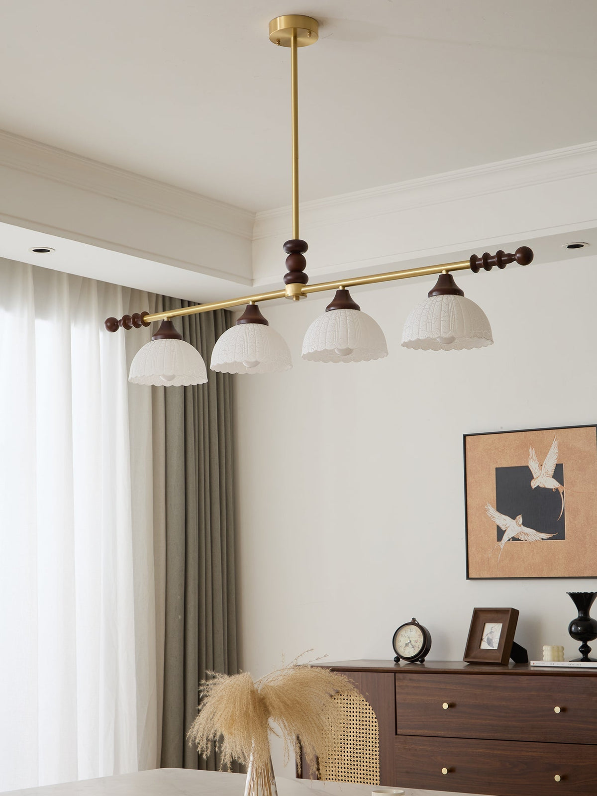 Codoriel Traditionele hanglamp van hout en glas voor eiland