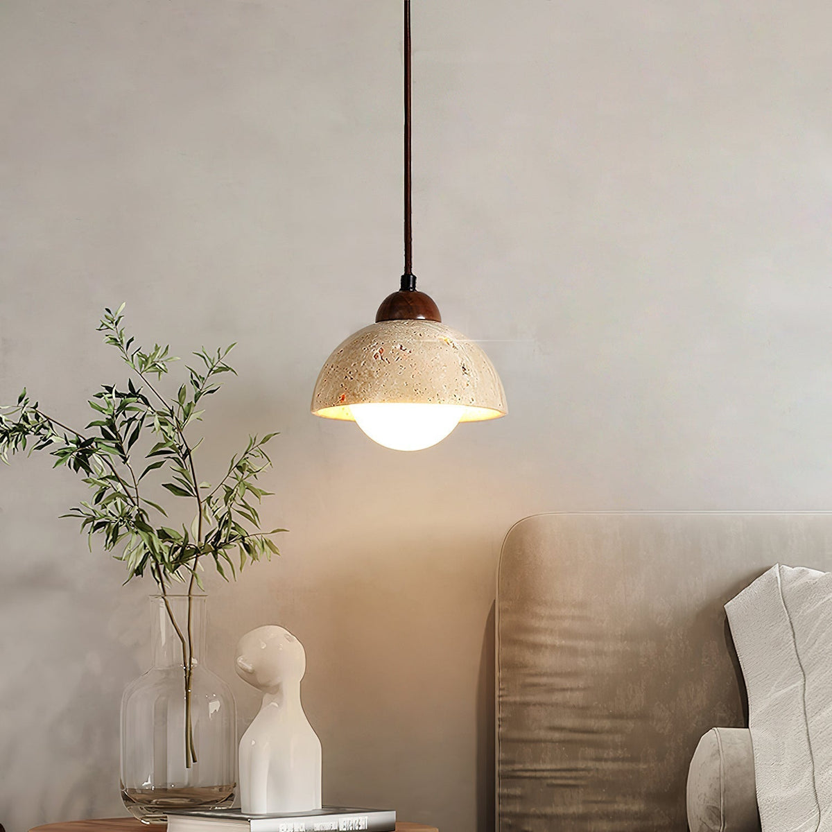 Lunex ronde hanglamp van geel travertin