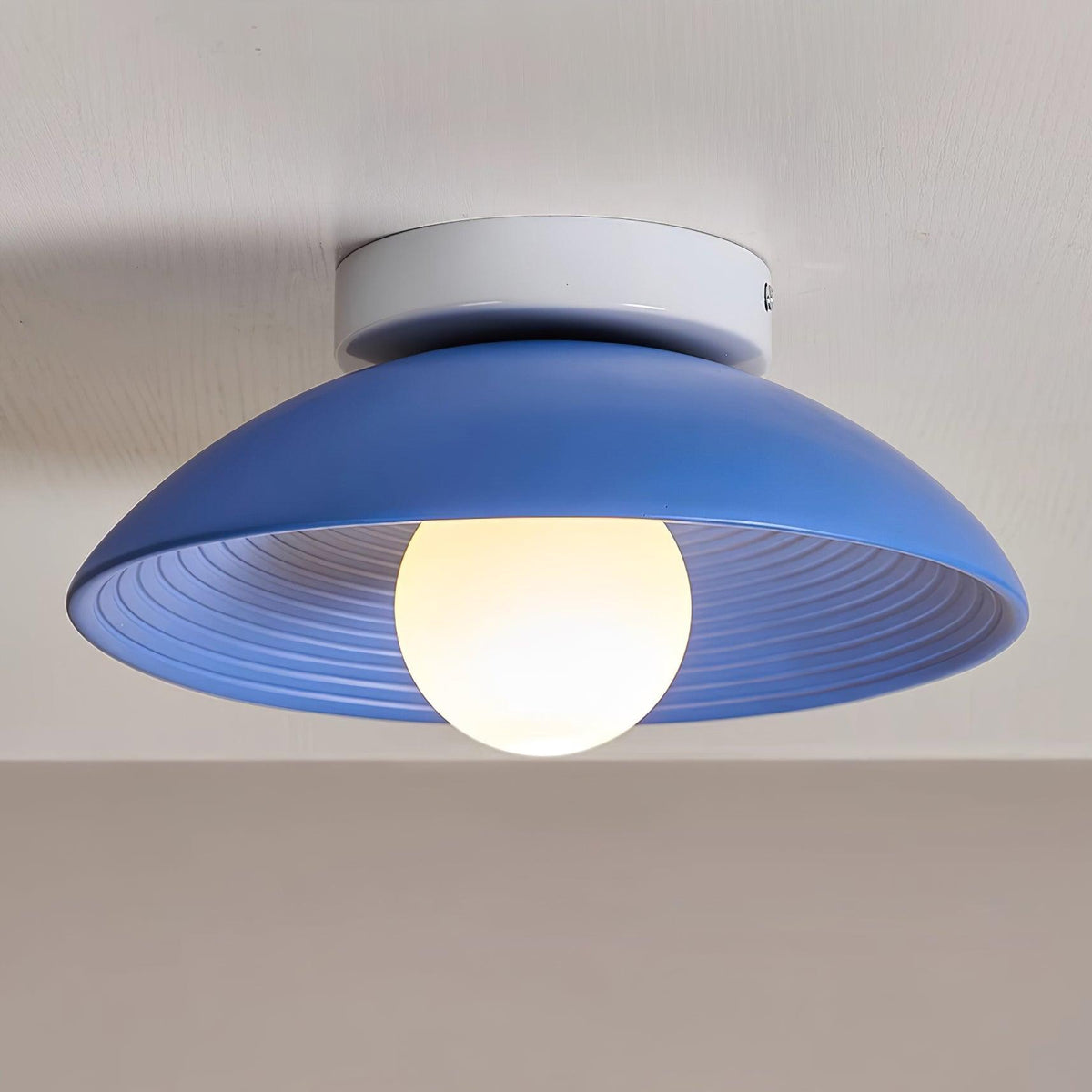 Zira Vlakke plafondlamp met Ronde bollen van Hout
