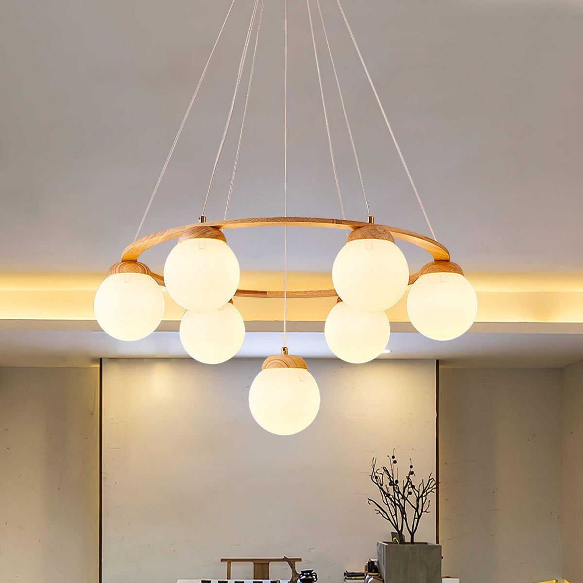 Aelion Kroonluchter van glas Houten Ring Opalglas bollen