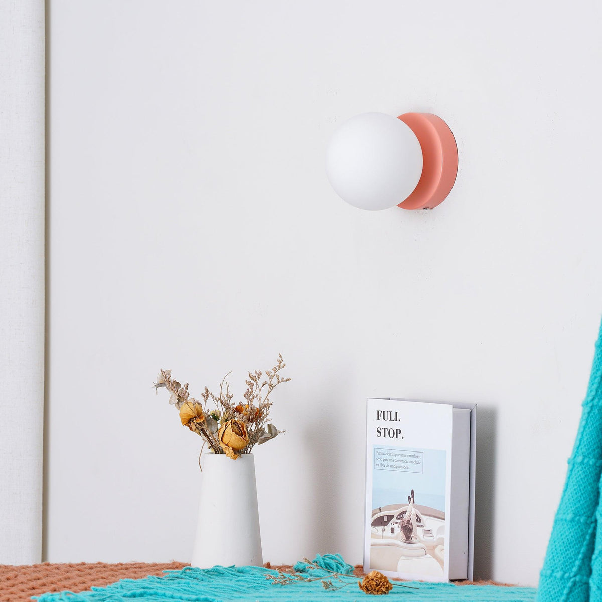 Celarella Moderne minimalistische wandlamp van glas