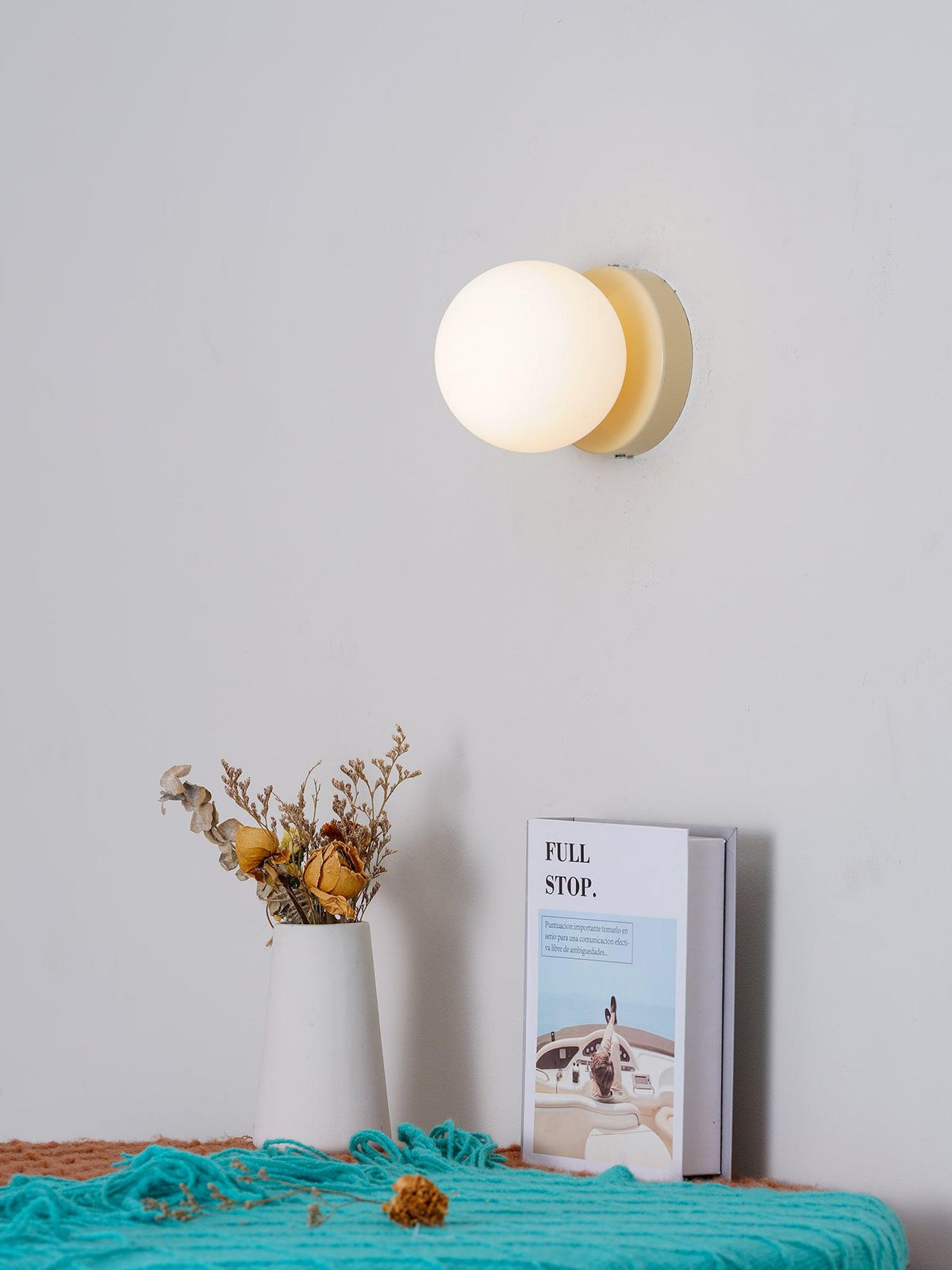 Celarella Moderne minimalistische wandlamp van glas