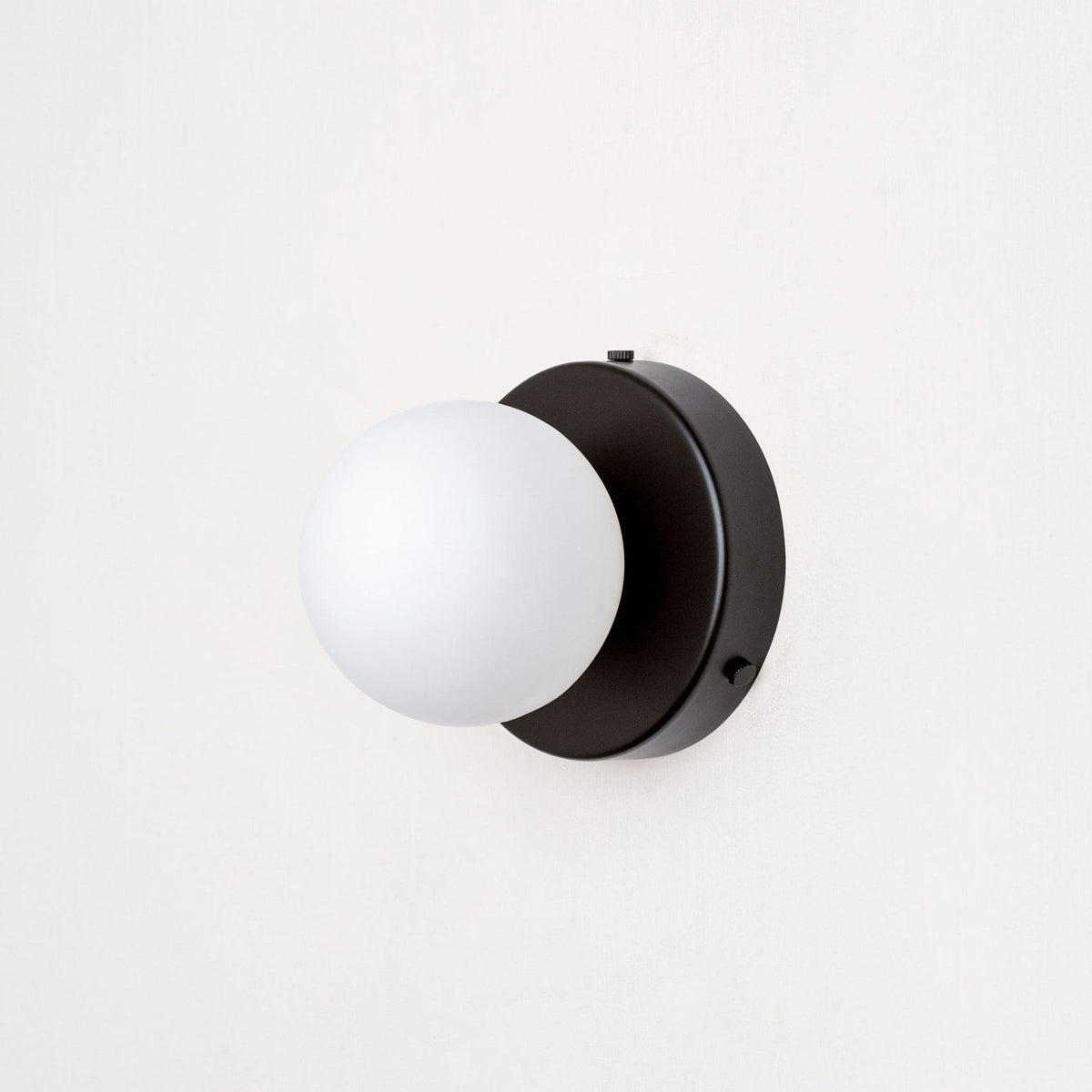 Celarella Moderne minimalistische wandlamp van glas