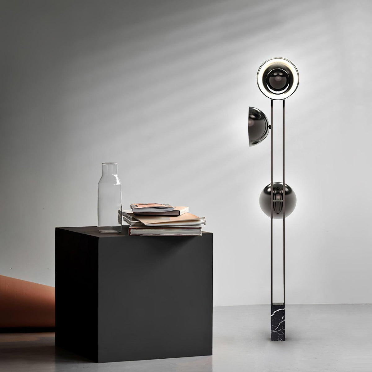 Alio Moderne vloerlamp van marmer