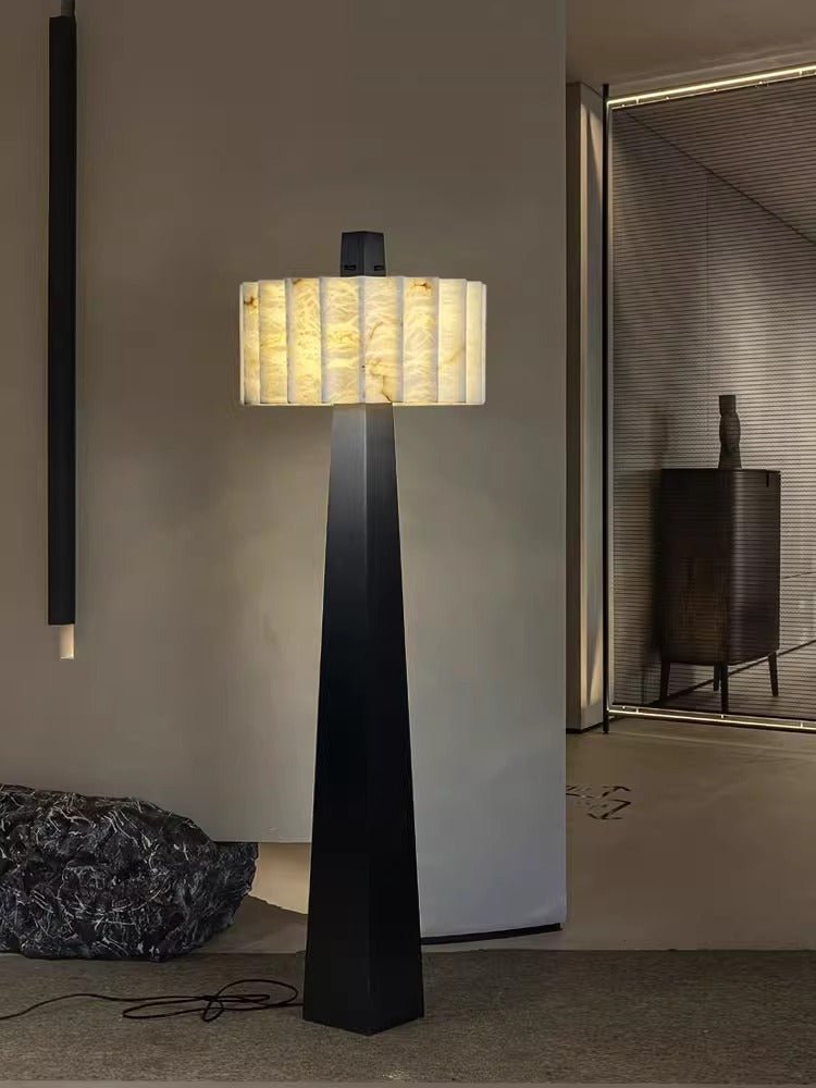 Wolve vloerlamp van albast
