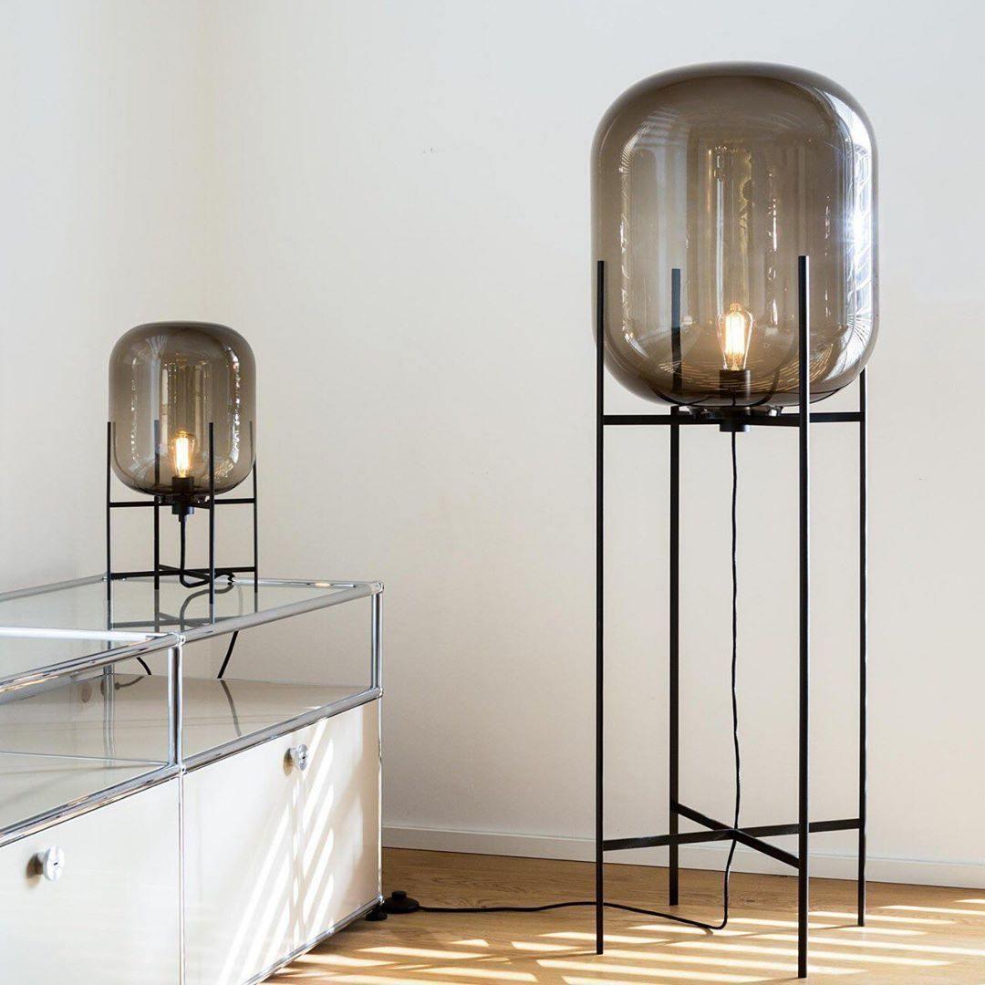 Liorivelia industriële vloerlamp van glas