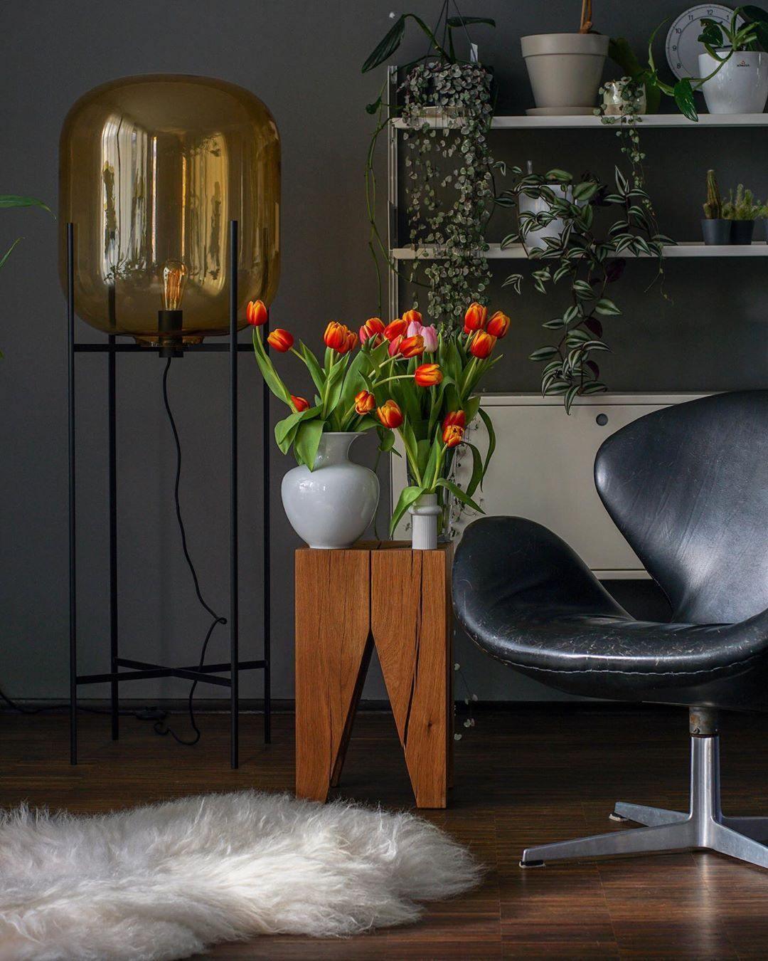 Liorivelia industriële vloerlamp van glas