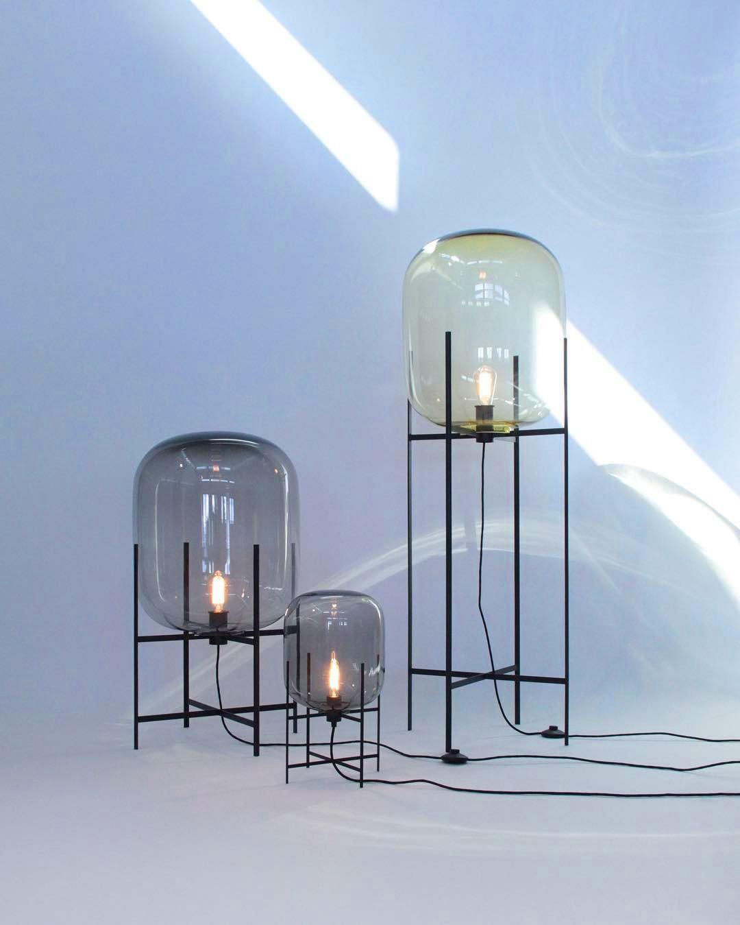Liorivelia industriële vloerlamp van glas