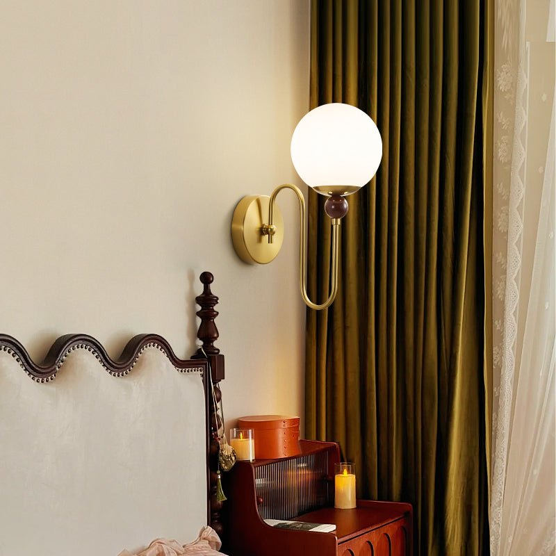 Jorvyn wandlamp met lusarm