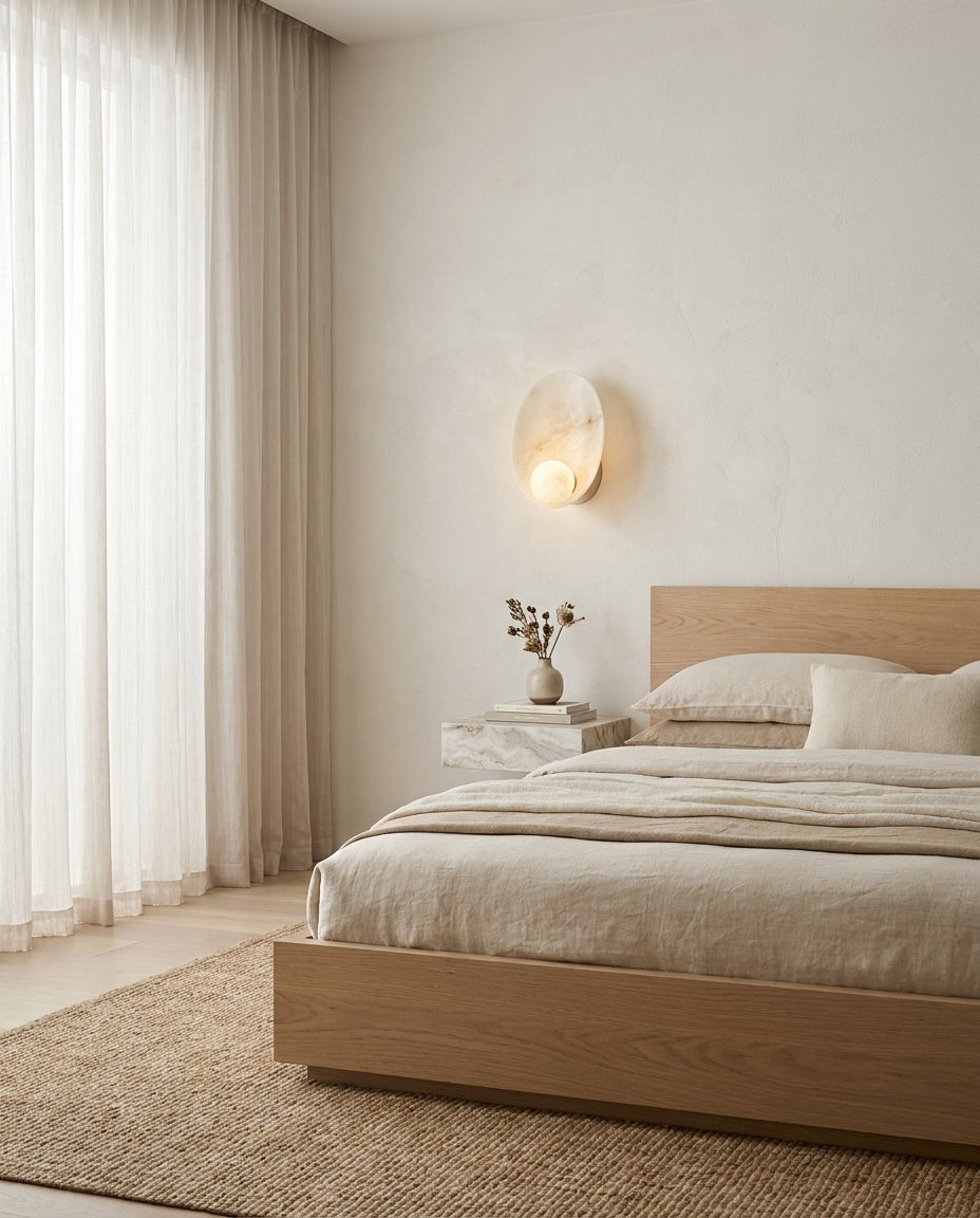 Quillstone Albasten wandlamp