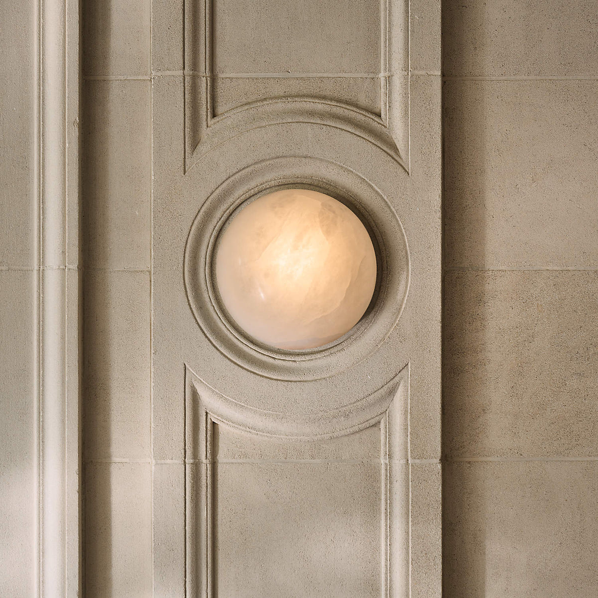 Nyraean albasten wandlamp
