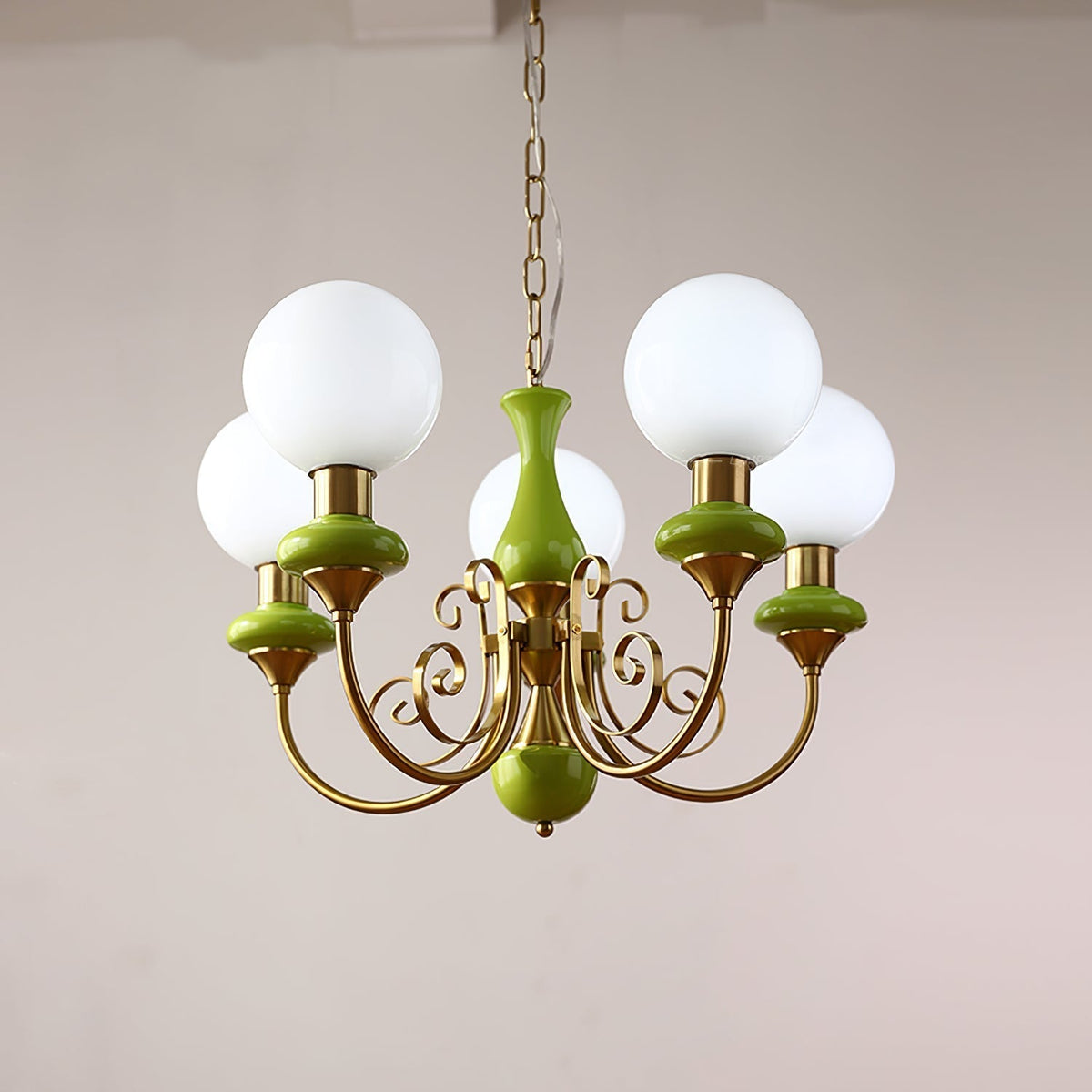 Evsolia kroonluchter van groen onyx glas