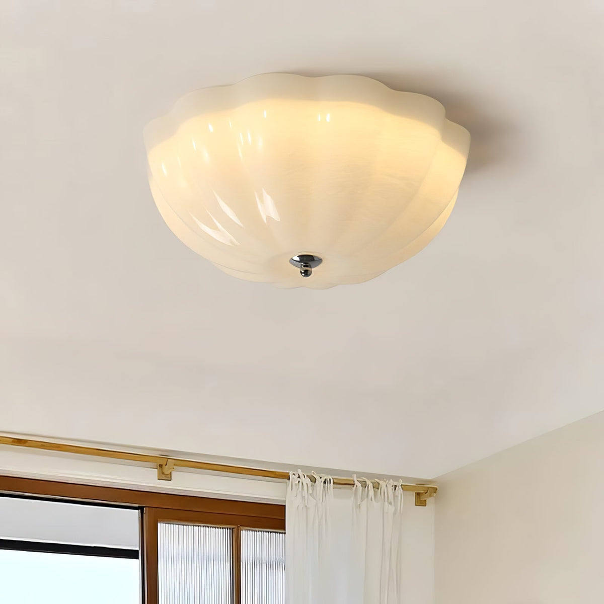 Uphaara Moderne minimalistische plafondlamp met opal glazen kap