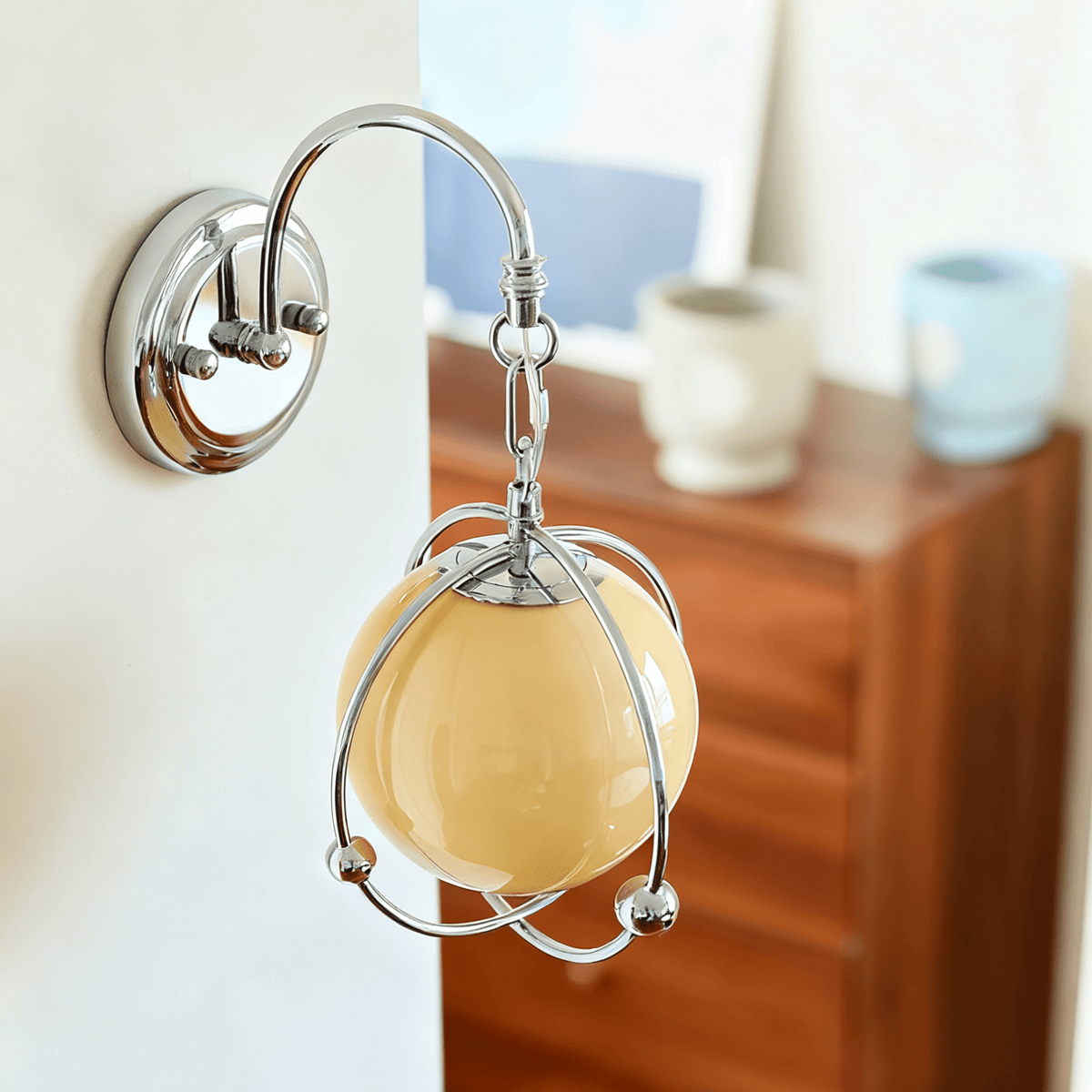 Veliselia Orb Cage wandlamp