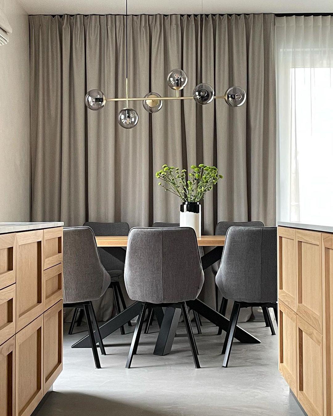 Yorvin hanglamp orb messing glas voor woonkamer