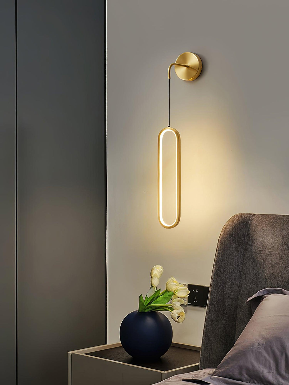 Solisenne Aven LED messing wandlamp