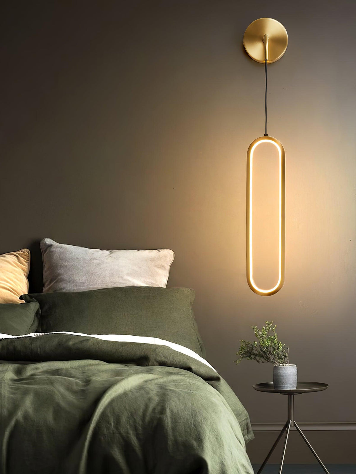 Solisenne Aven LED messing wandlamp