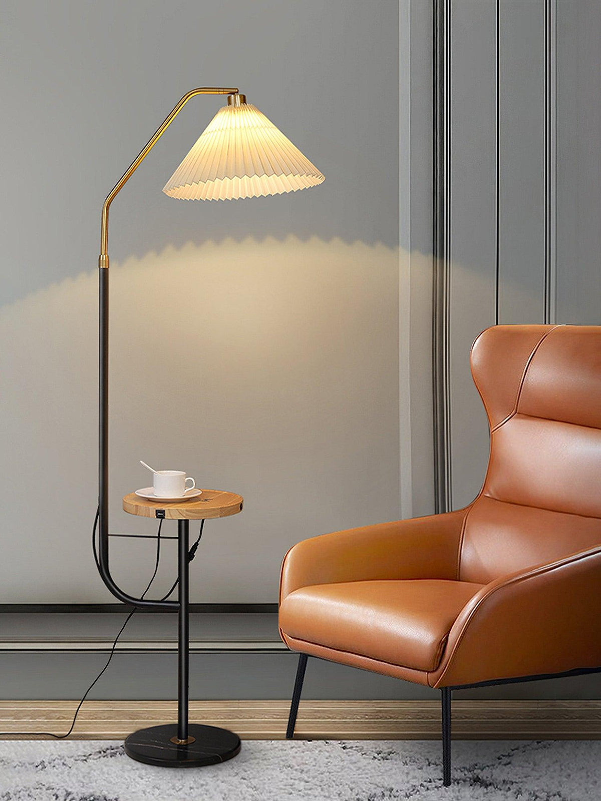 Nexc vloerlamp van marmer en hout