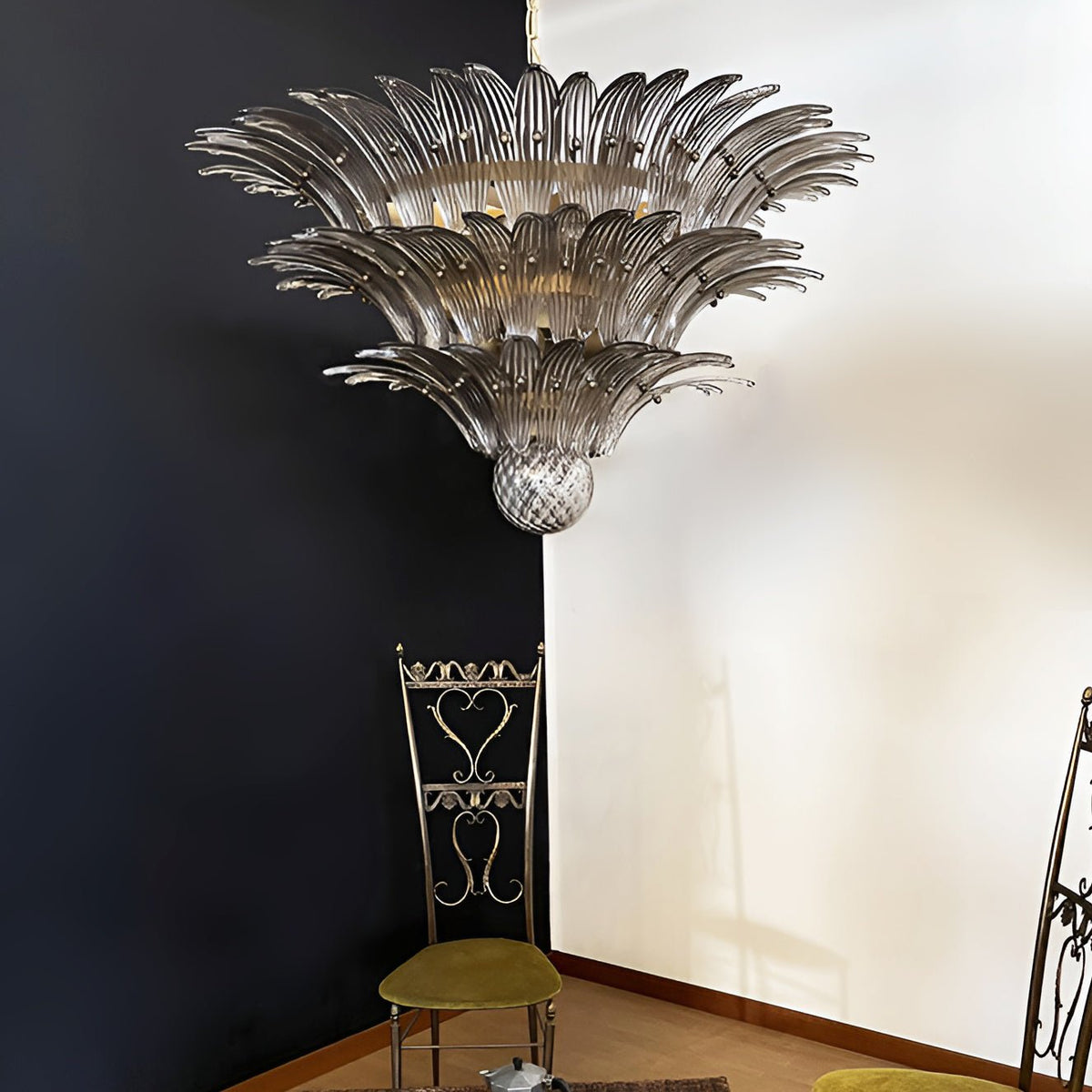 Eirivelle kroonluchter Murano-glas palmbladeren niveaus