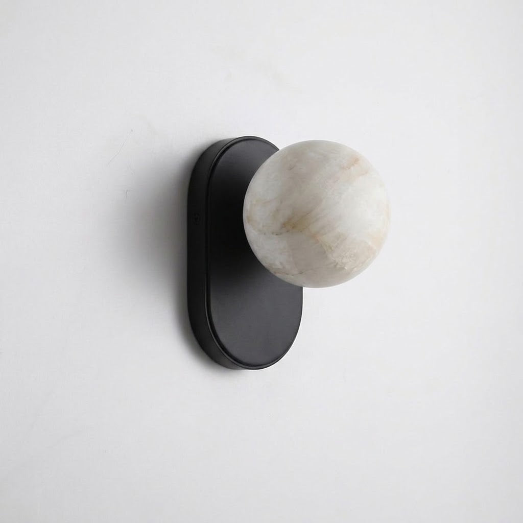 Hensford Bolvormige alabaster wandlamp