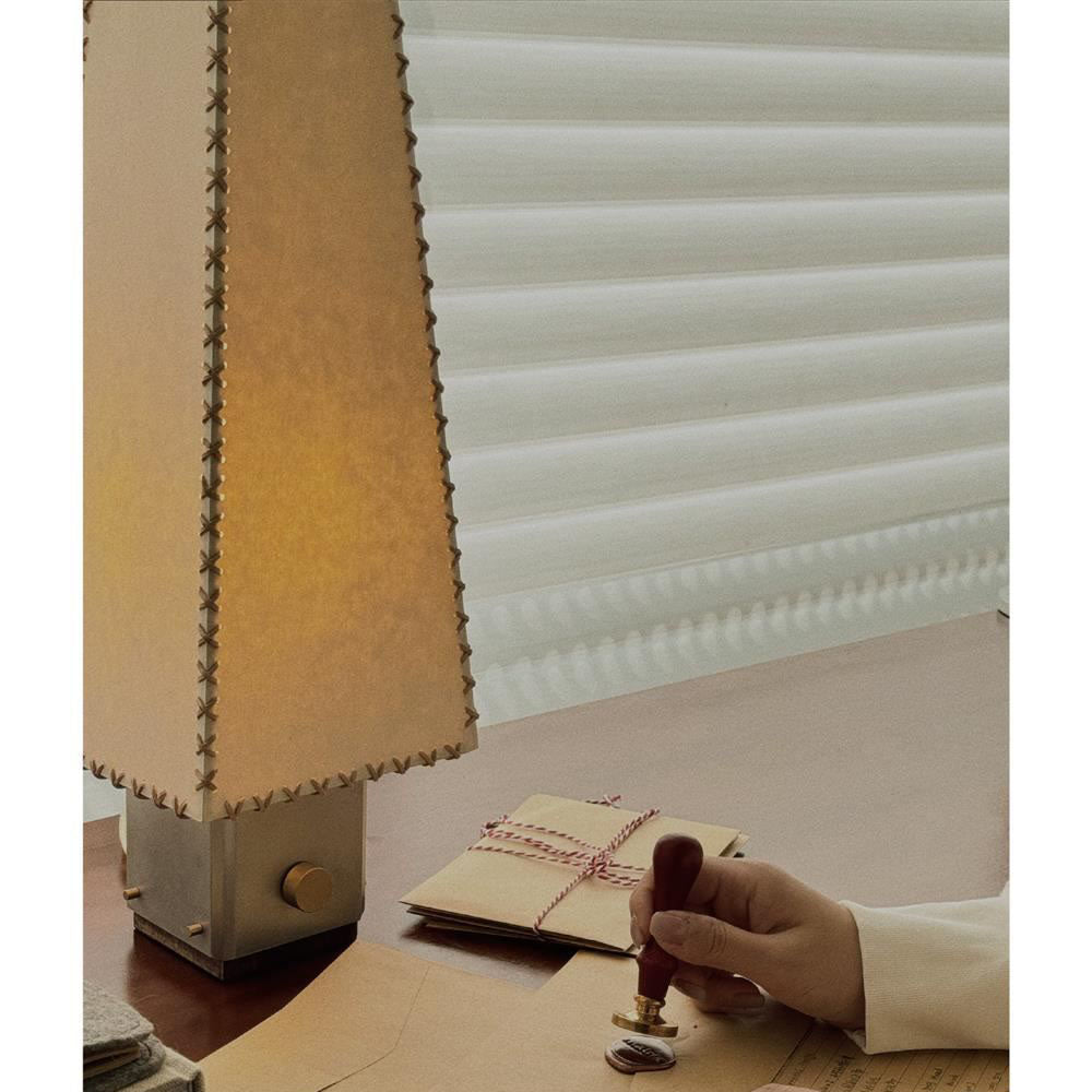 Stitcher tafellamp