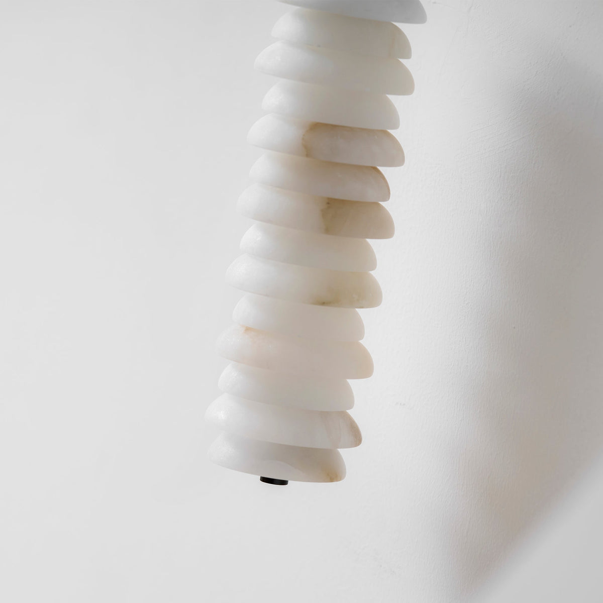 Rivaiella wandlamp